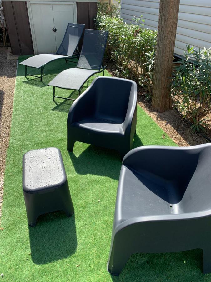 Mobilhome Vias Plage Dans Camping Экстерьер фото